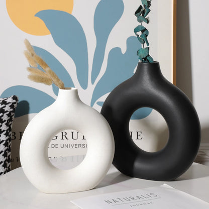 Nordic Hollow Donut Ceramic Vase