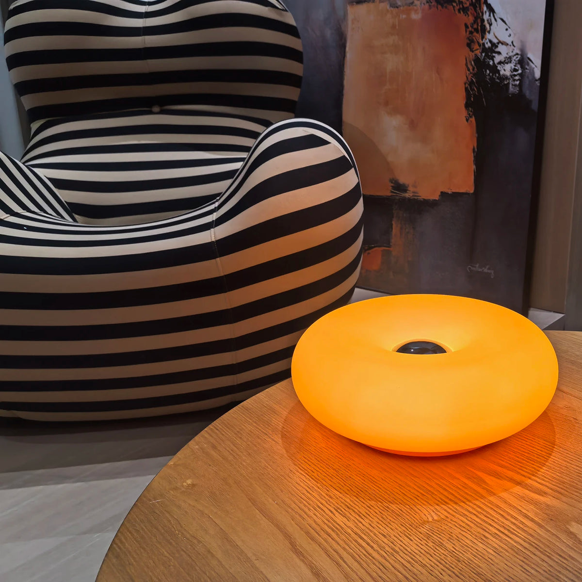 Anello Doughnut LED Table Lamp, view 4