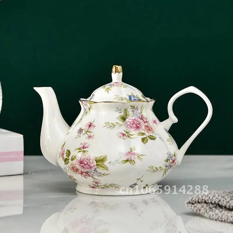European porcelain teapot, view 10