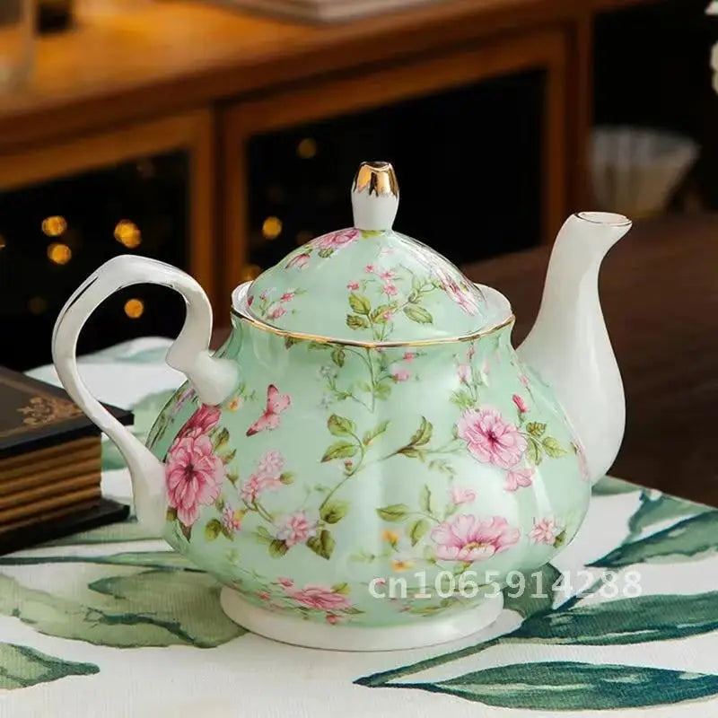 European porcelain teapot, view 7