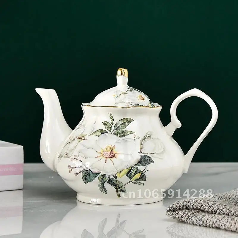 European porcelain teapot, view 6