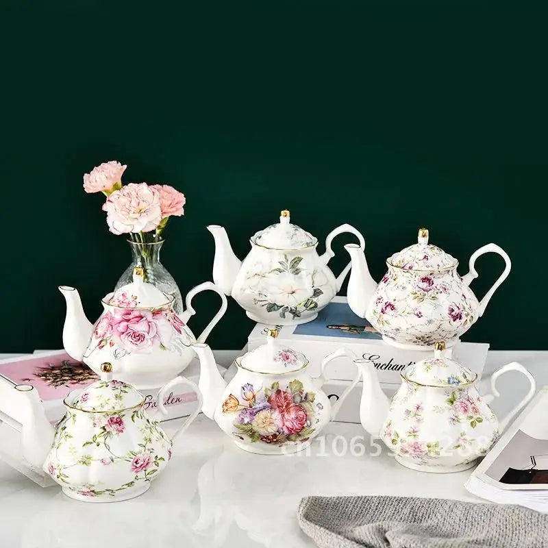 European porcelain teapot, view 3